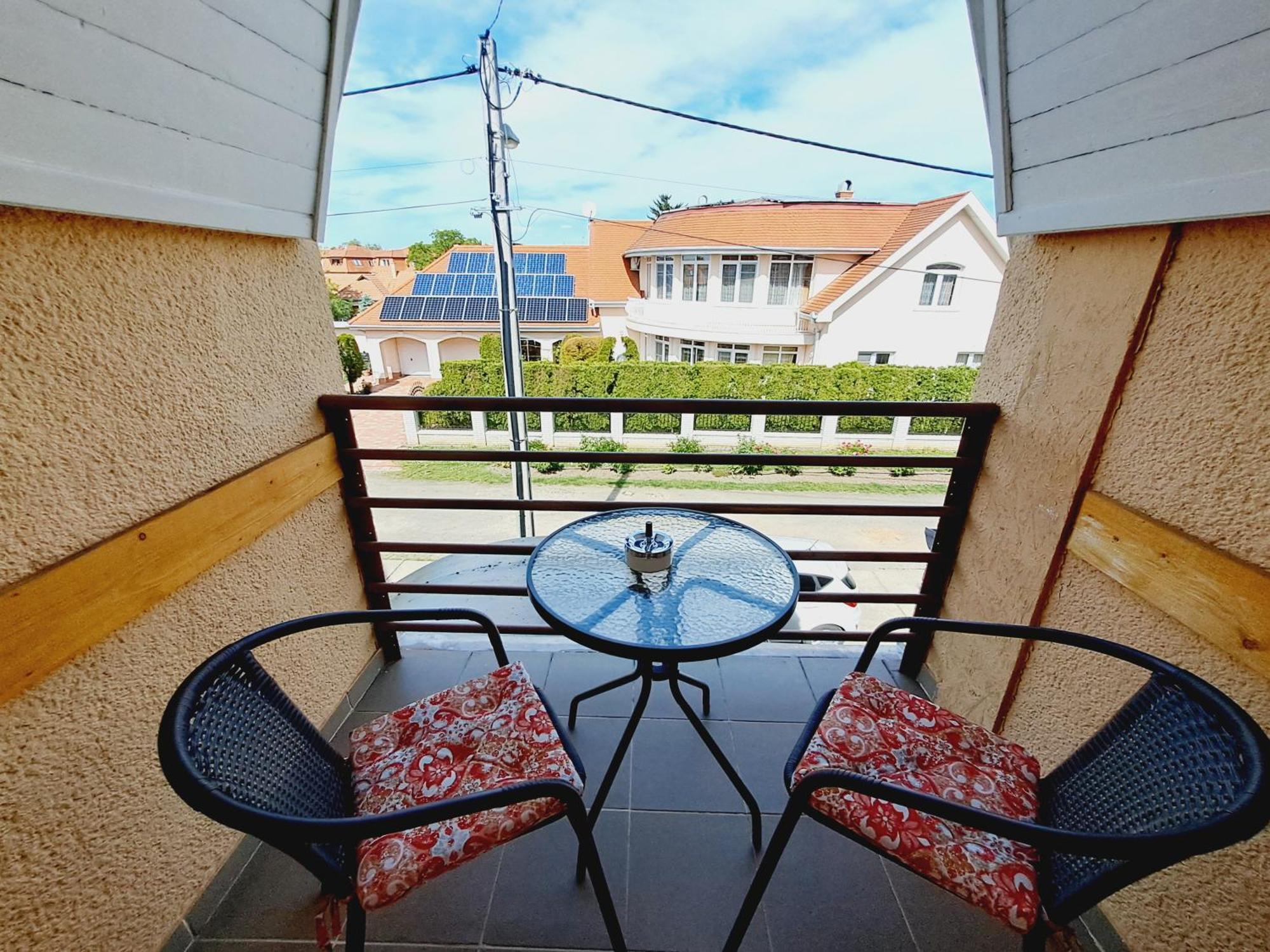 Palma Apartman Гайдусобосло Екстер'єр фото